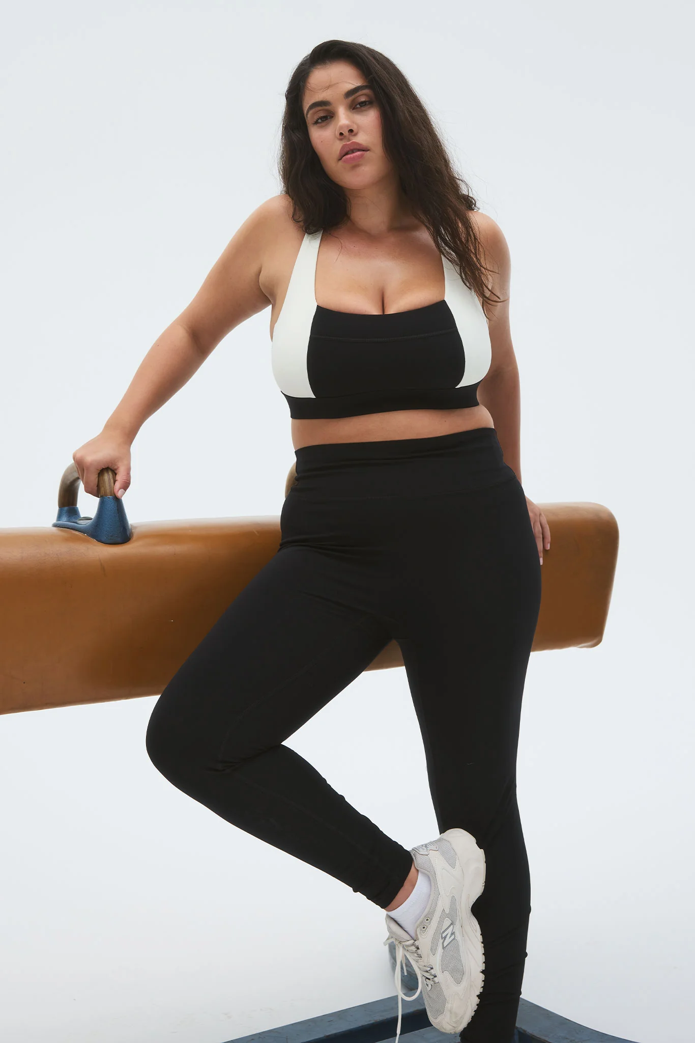 Acadia Legging 27" - Black - Image 4