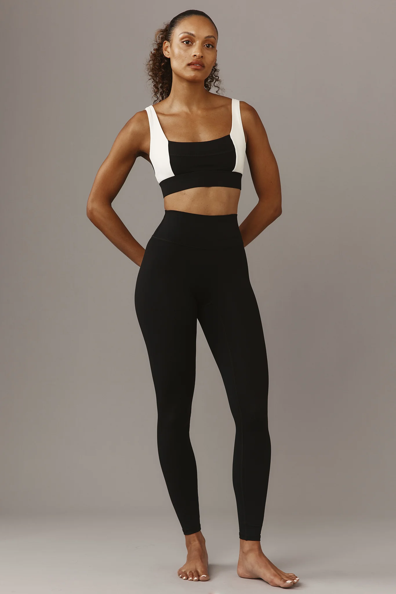 Acadia Legging 27" - Black - Image 5