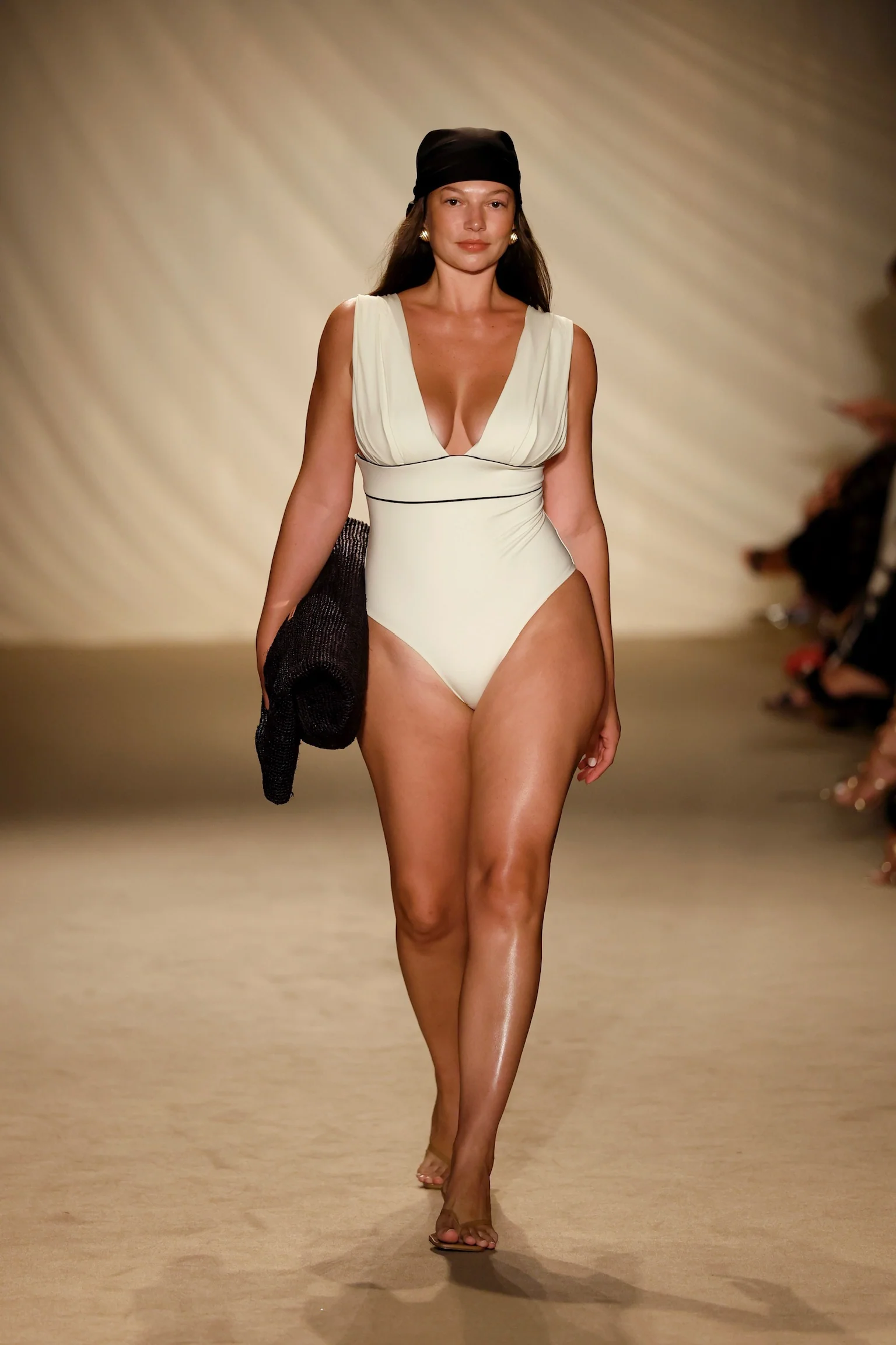 Aruba One Piece - Ivory/Black - Image 4