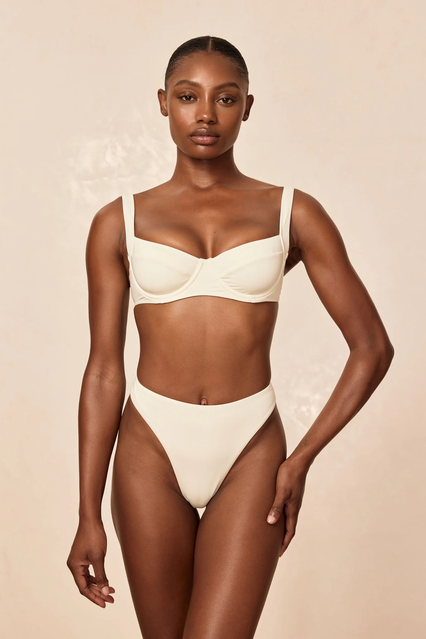 Capri Thong - Ivory - Image 4