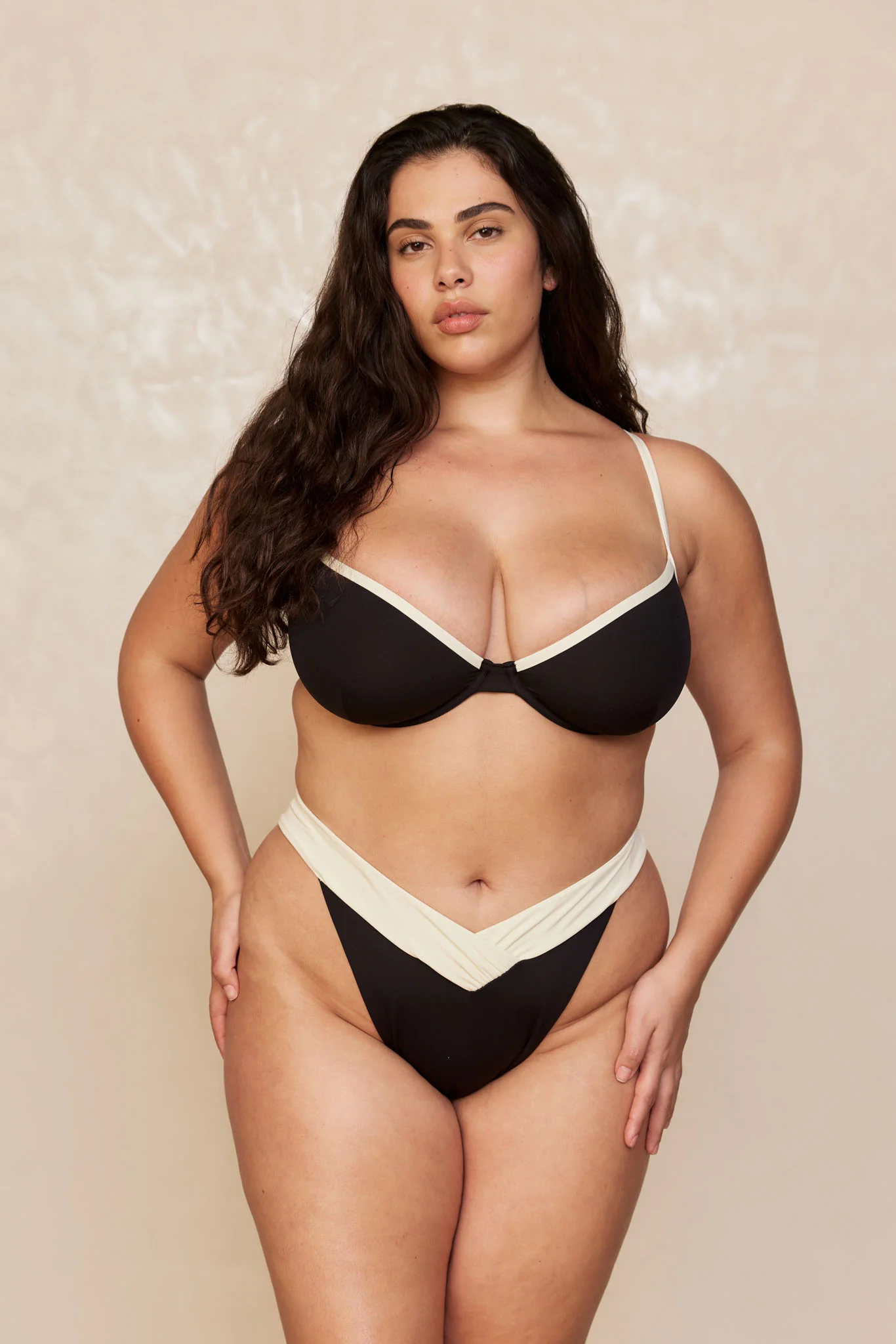 Capri Top - Black/Ivory - Image 10