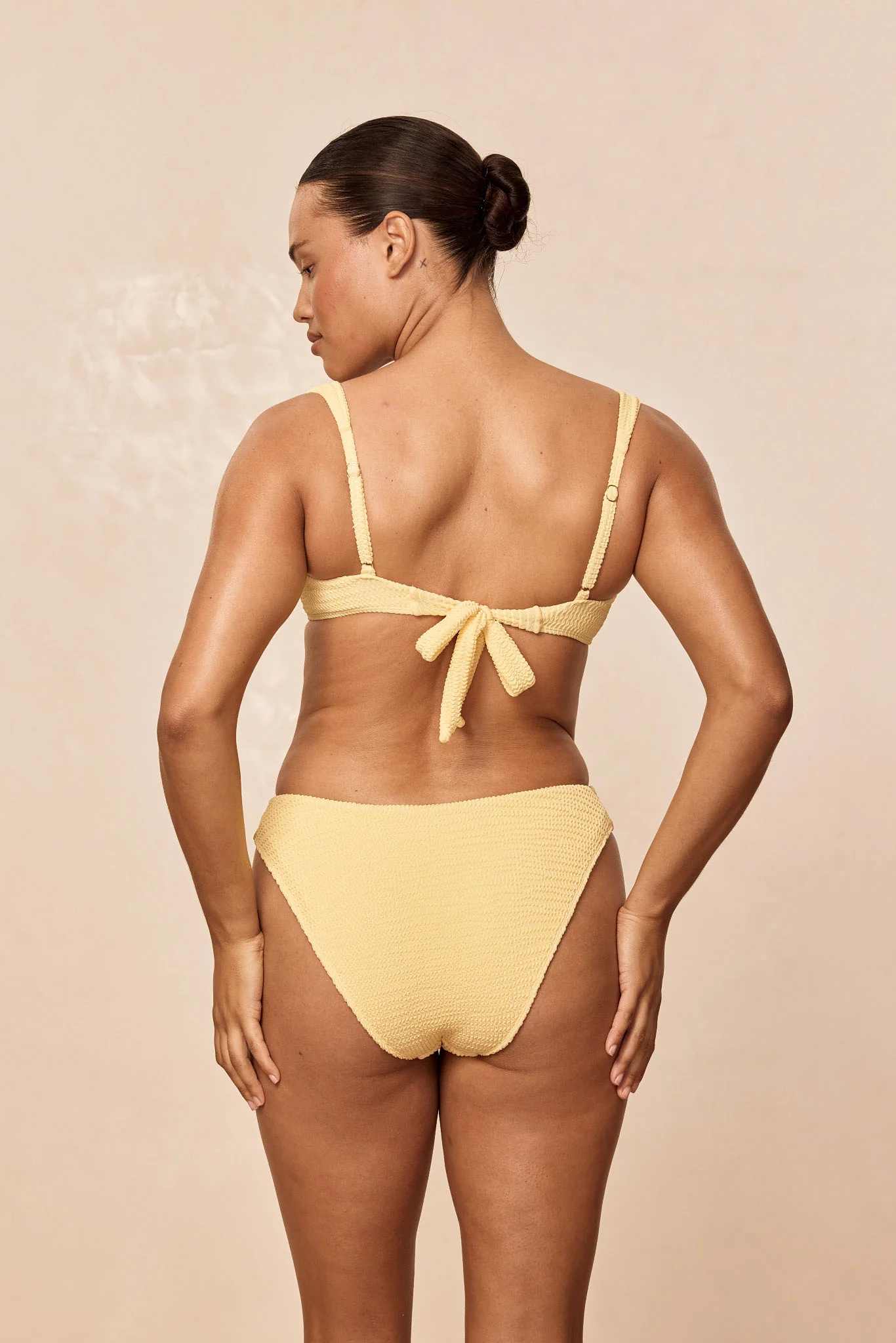 Clovelly Top - Honey Crinkle - Image 4