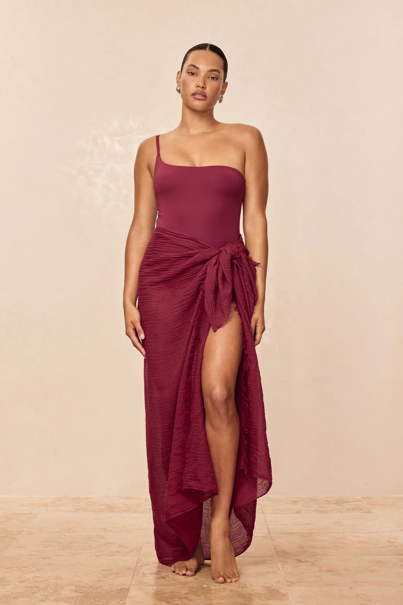 St. Tropez Sarong - Fig Crinkle Linen - Image 2