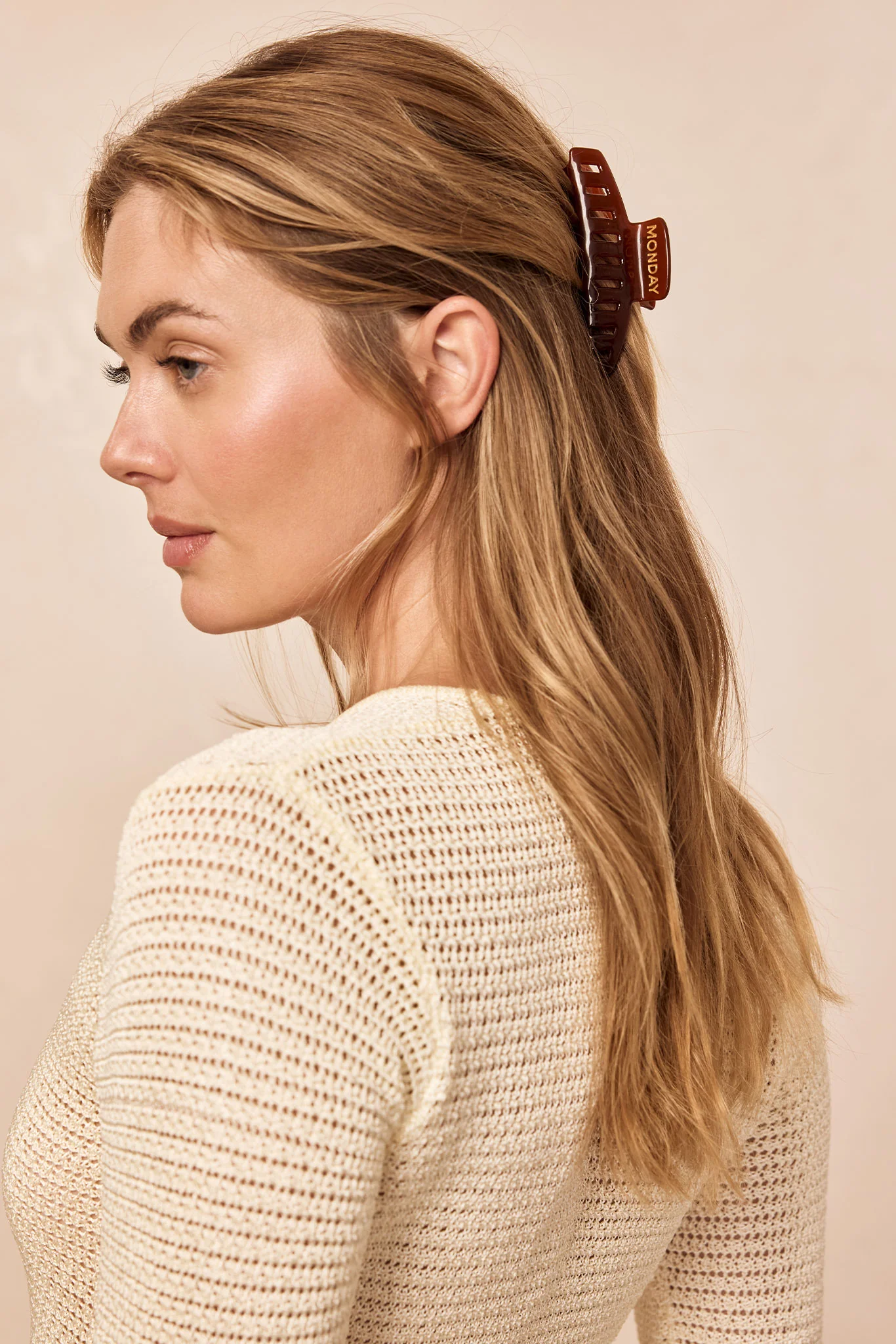 Staniel Cay Medium Hair Clip Set - Brown - Image 2